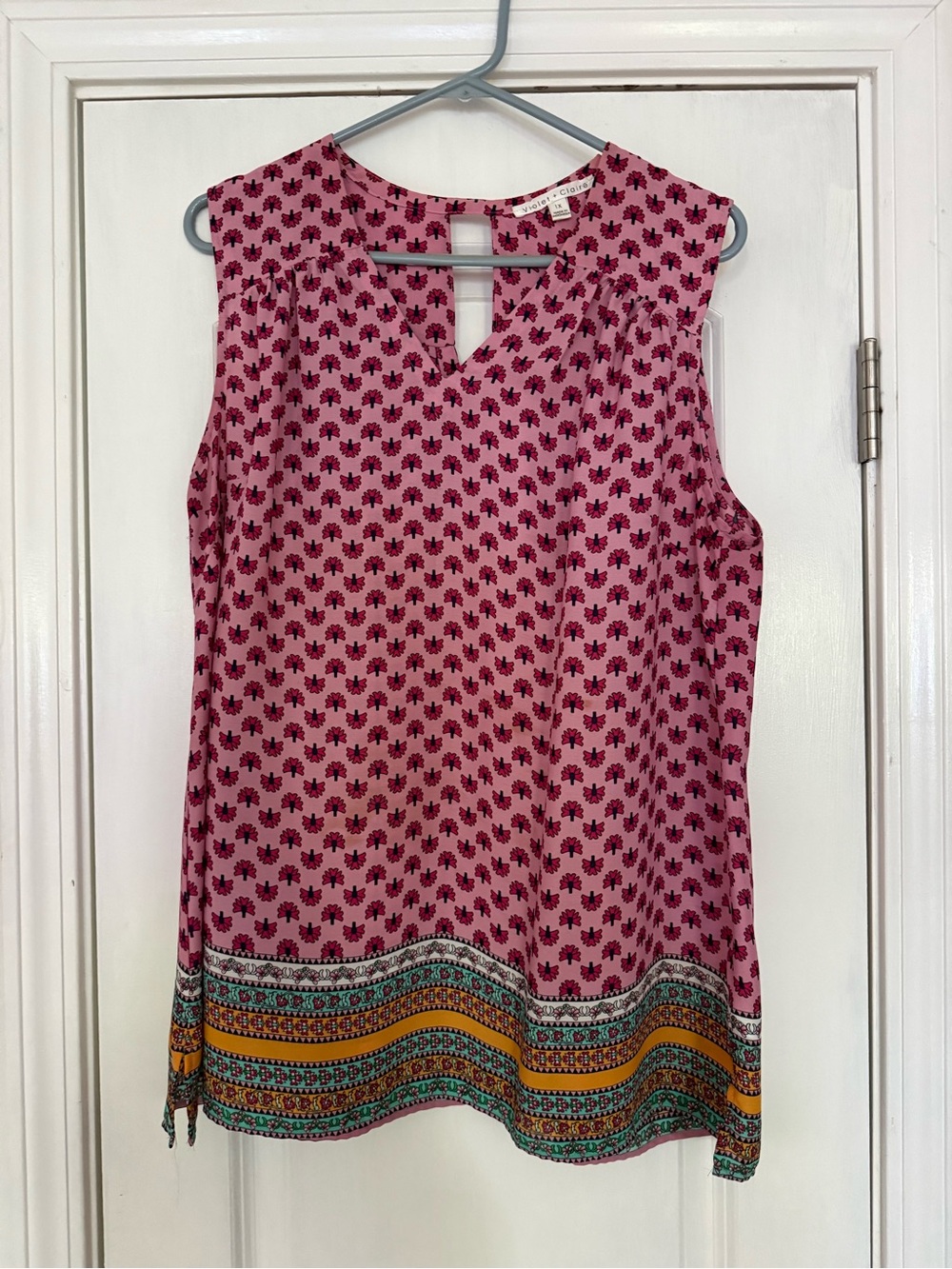 Violet & Claire Pink Printed Sleeveless Border-Trim Camisole
